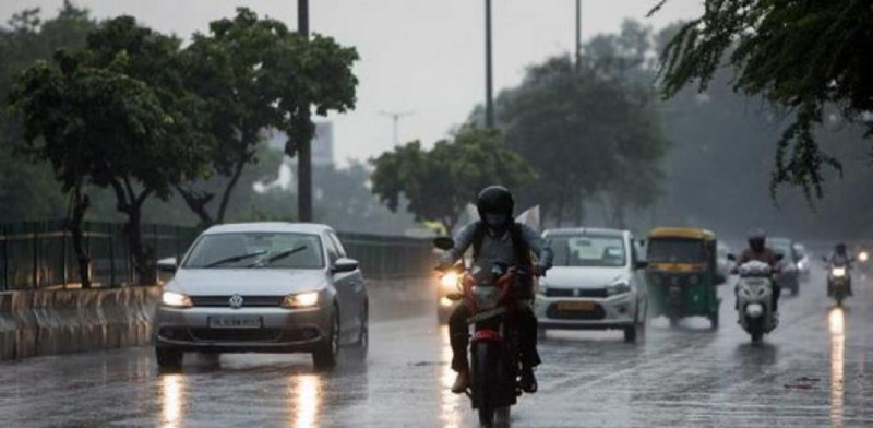 Indomet pronostica que vaguada seguirá causando lluvias, mientras la onda tropical se aleja