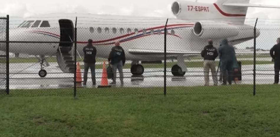 Permanece en aeropuerto del Higüero otra aeronave de Nicolás Maduro