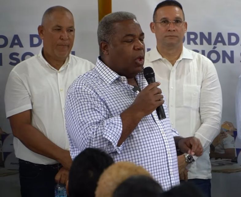 El Gabinete de Política Social,  realizó jornadas de inclusión social en los municipios de Villa Riva y Arenoso