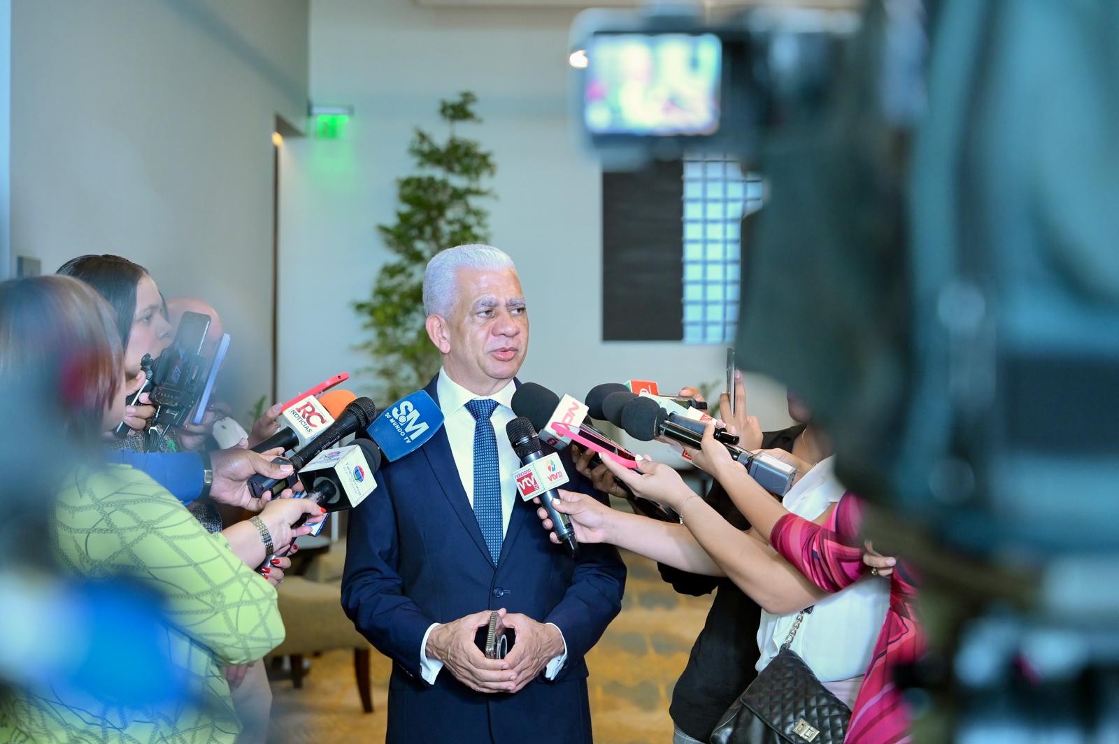 Presidente del Senado: siempre han existido inconvenientes con exportaciones hacia Haití y aboga para que ese país logre su estabilidad y realice elecciones democráticas