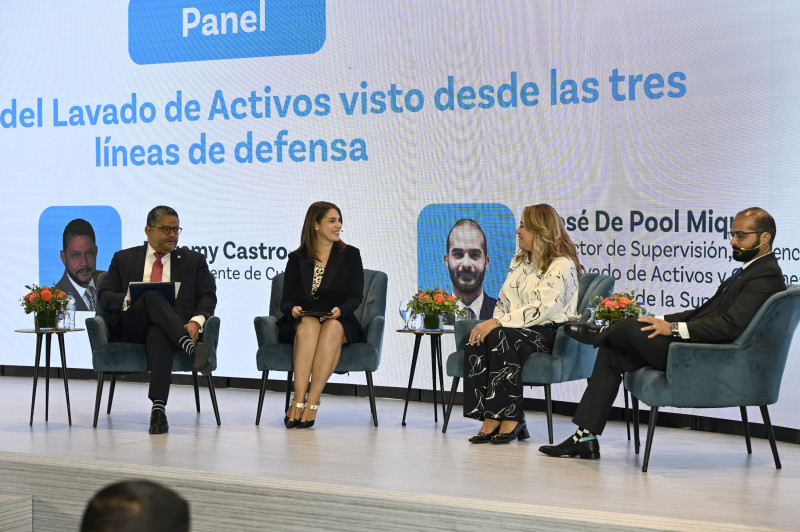 Banreservas realiza Congreso contra Lavado de Activos en RD