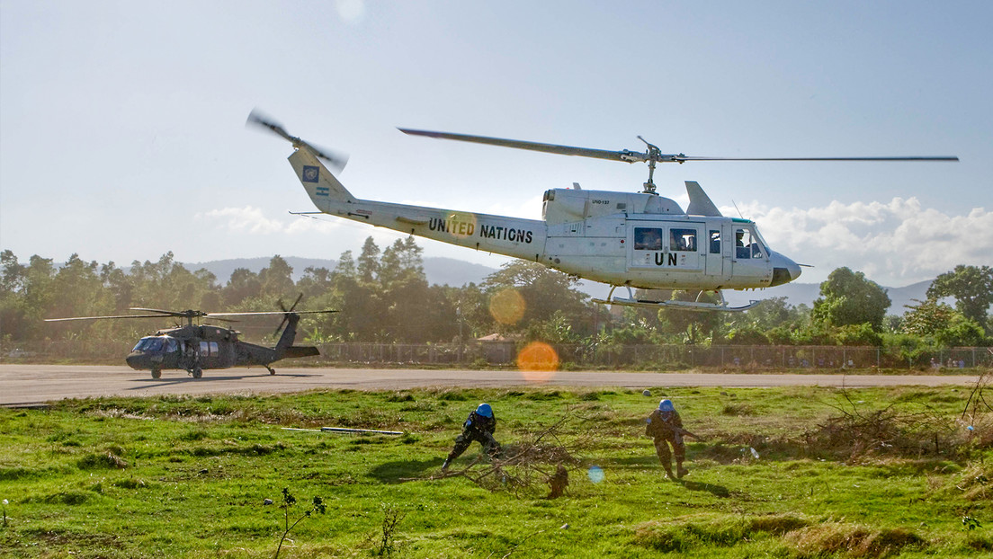 HAITI: Pandilleros atacan a tiros helicóptero ONU con 18 personas