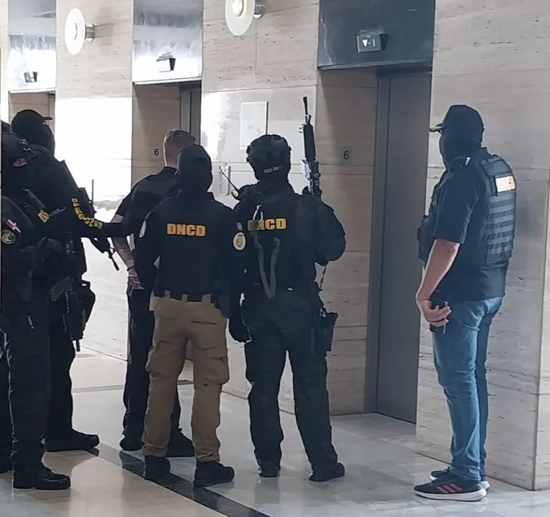SCJ dicta prisión preventiva a 3 solicitados en extradición