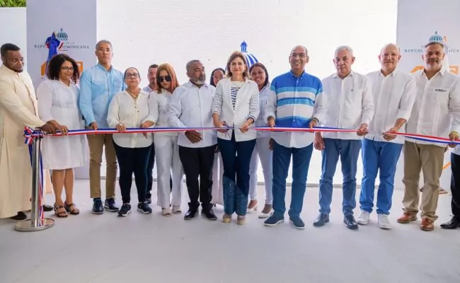 Vicepresidenta Raquel Peña y Deligne Ascención inauguran una nueva carretera en Puerto Plata cuya inversión es alrededor mil millones de pesos