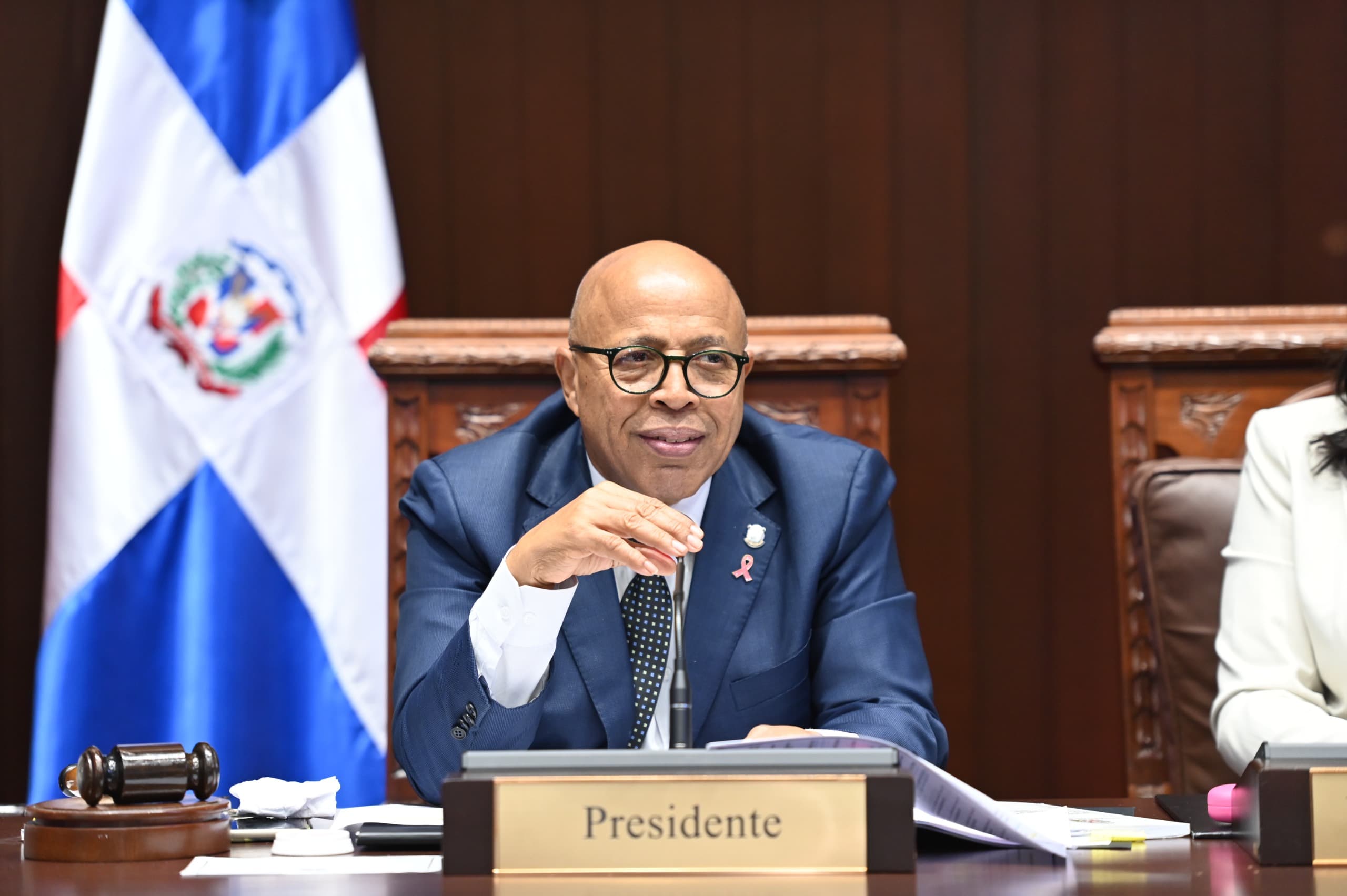 Diputados aprueban acuerdo de servicios aéreos con Guatemala