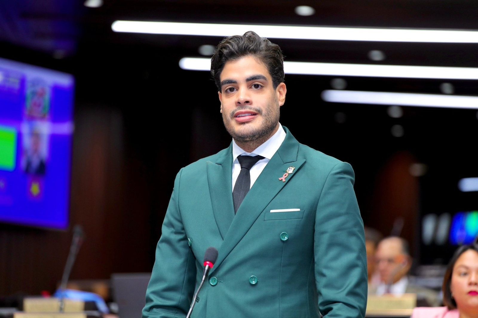 Diputado Brailyn Vargas llama a congresistas unificarse para que reforma fiscal no afecte a la gente pobre