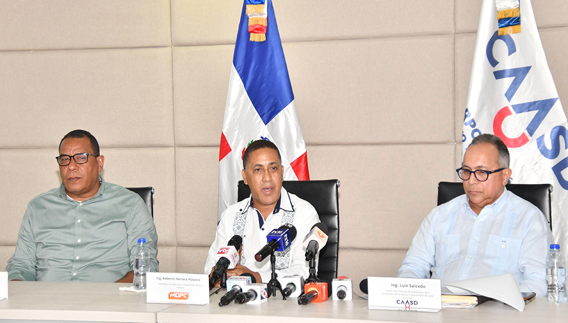 Obras Públicas y CAASD anuncian remoción y reubicación de tuberías en intersección 27 de Febrero con Isabel Aguiar