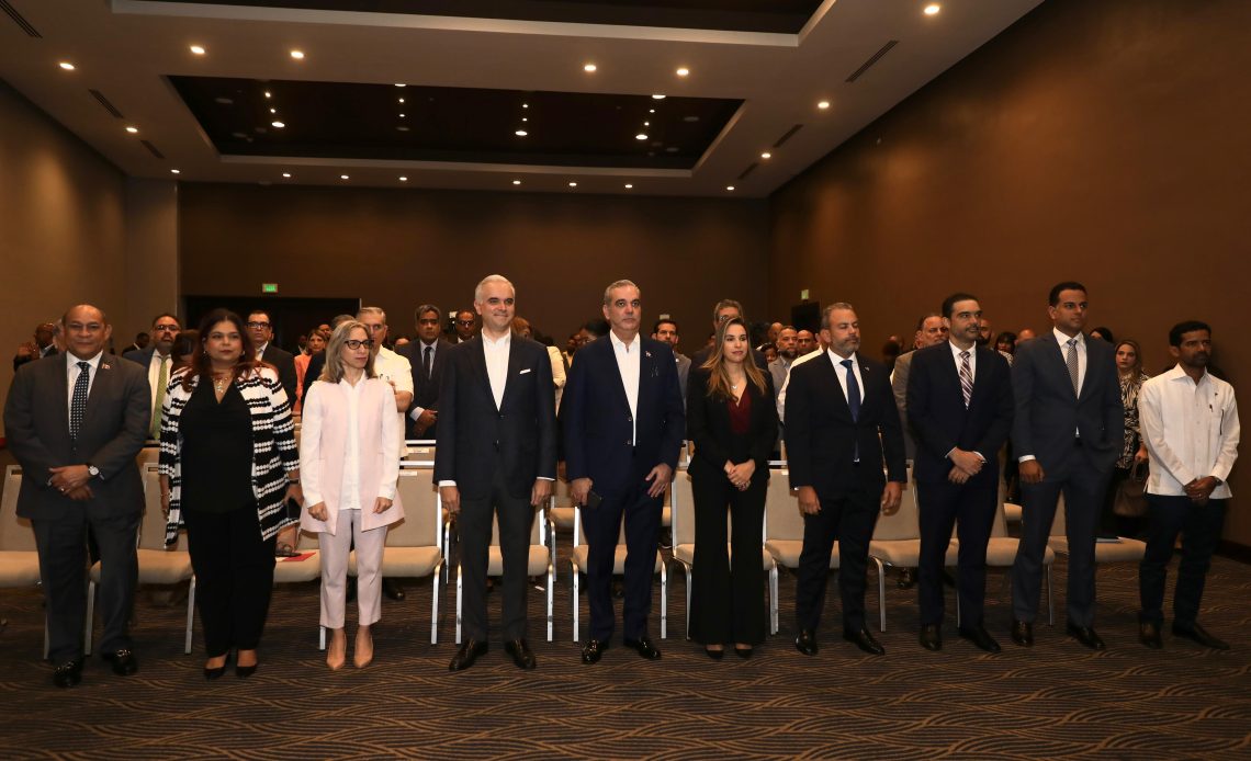 Sector privado de la RD procura «dominicanizar» la construcción