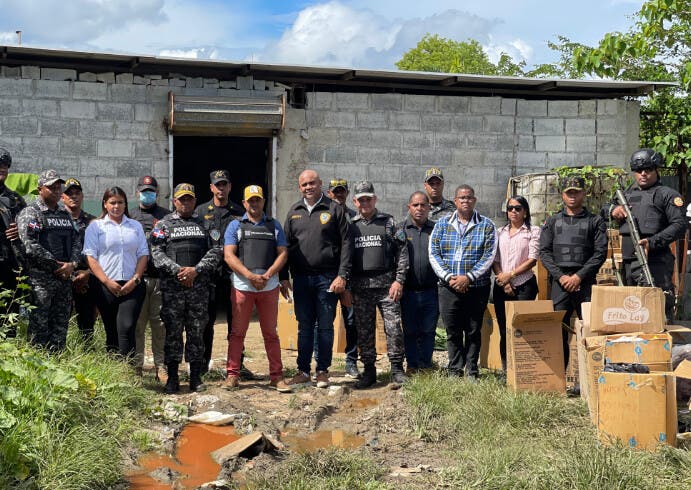 A prisión integrantes red fabricaban medicamentos falsos