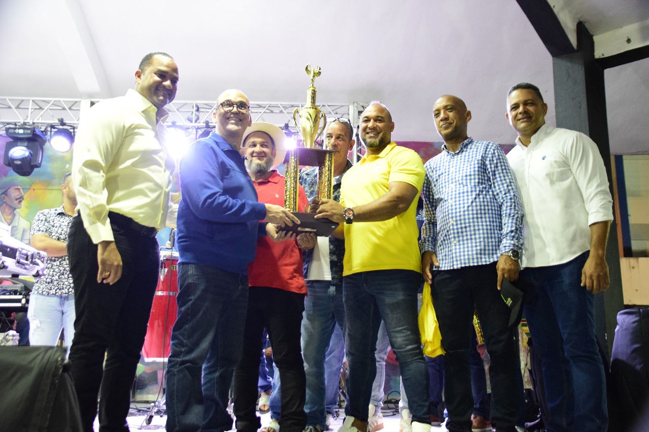 Alcaldía de Salcedo Clausura con Éxito los Juegos Municipales 2024