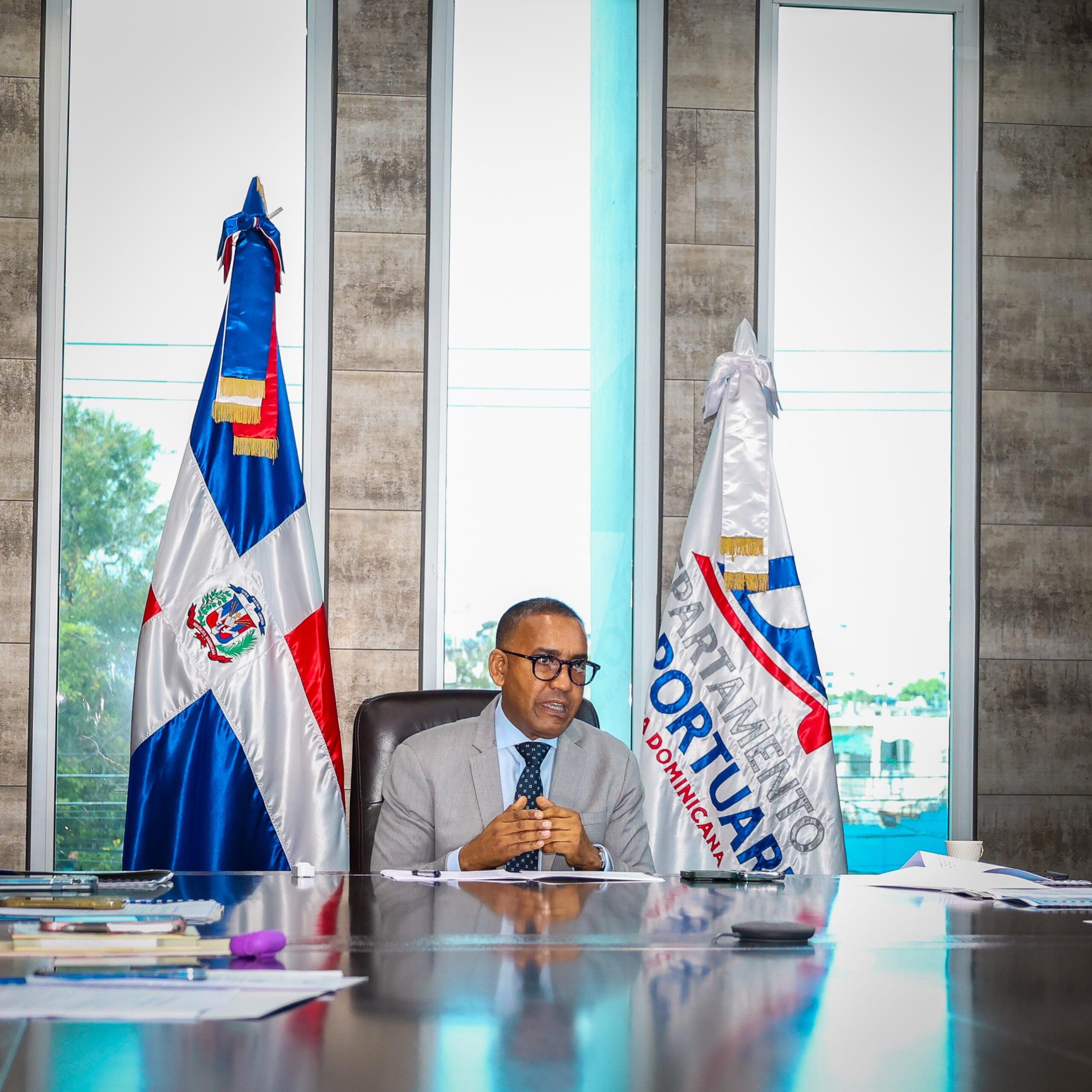 DA instruye inicio de plan para manejo flujo de pasajeros en aeropuertos desde el día 15