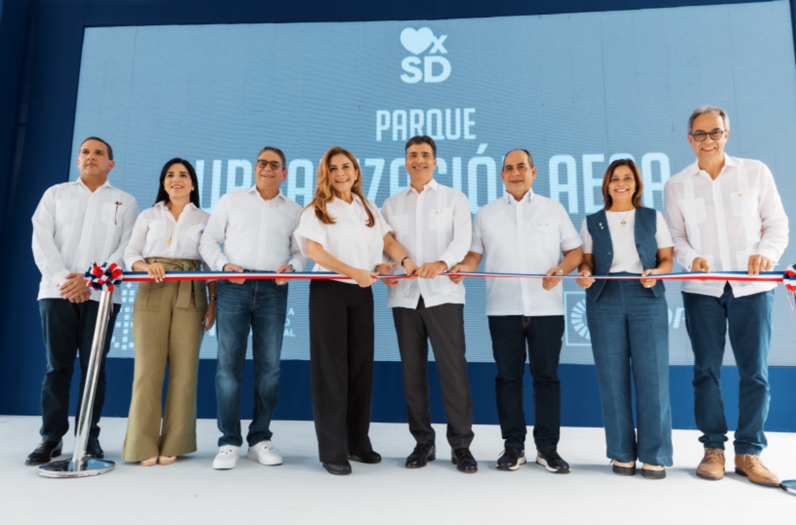 Banco Popular y Alcaldía del Distrito Nacional inauguran el parque Aesa
