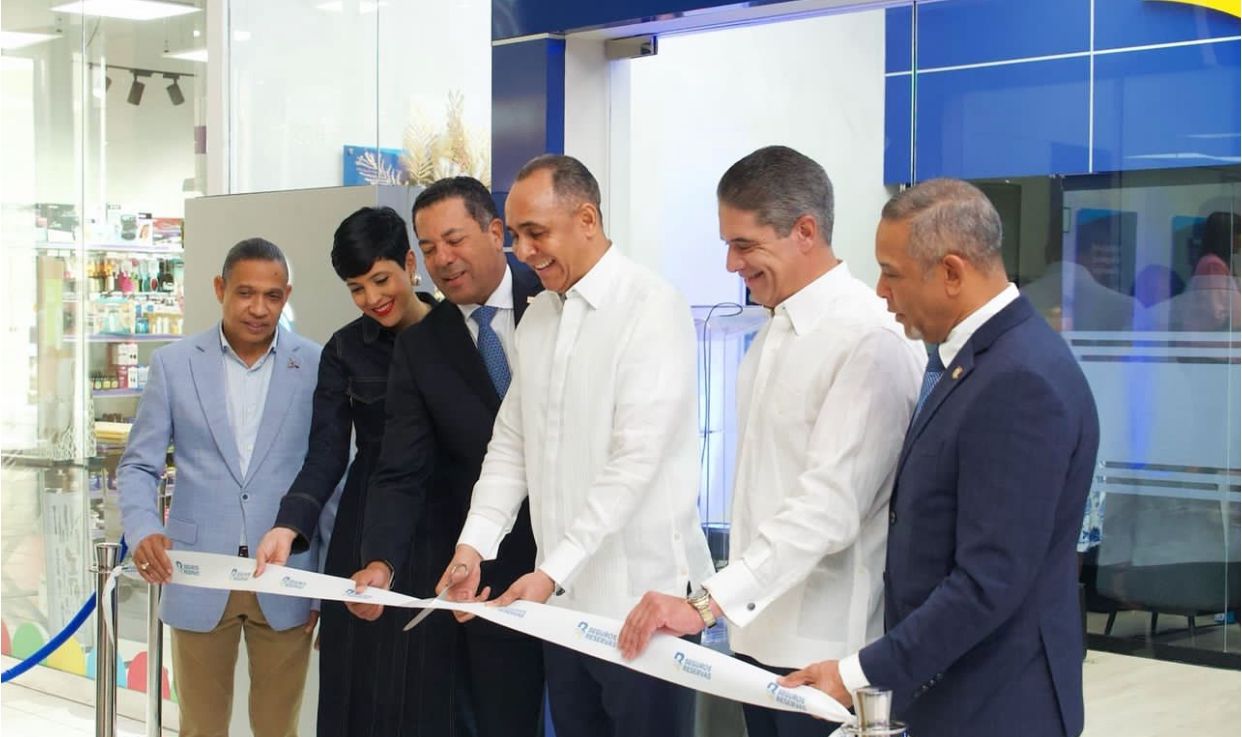 Seguros Banreservas inaugura nueva oficina en San Francisco de Macorís