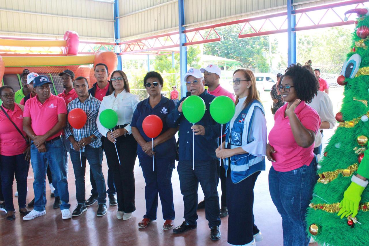 Ministerio de Salud realiza jornada de vacunación en Elías Piña