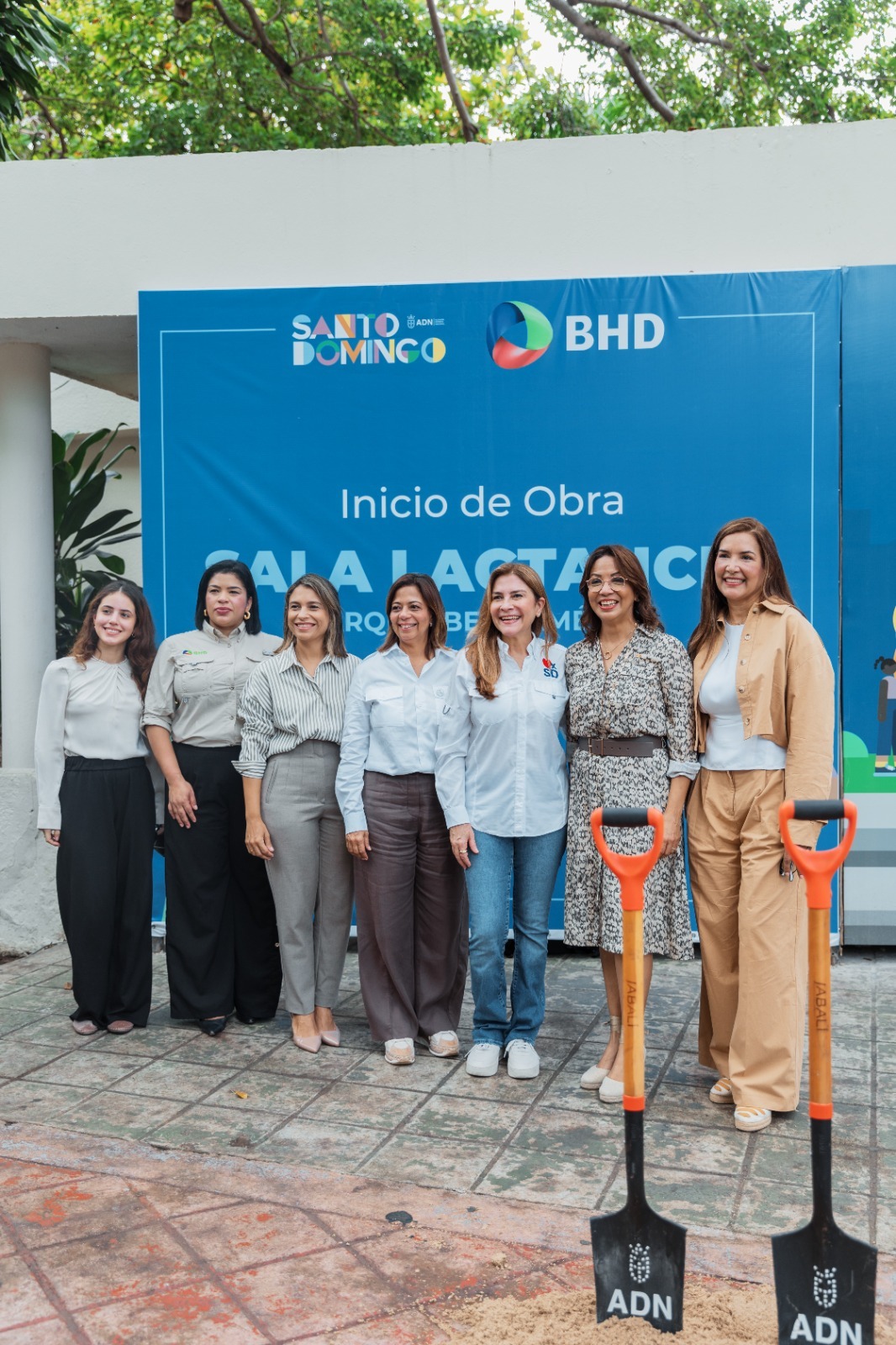 Banco BHD y Alcaldía del DN inician construcción de sala de lactancia en el parque Iberoamérica