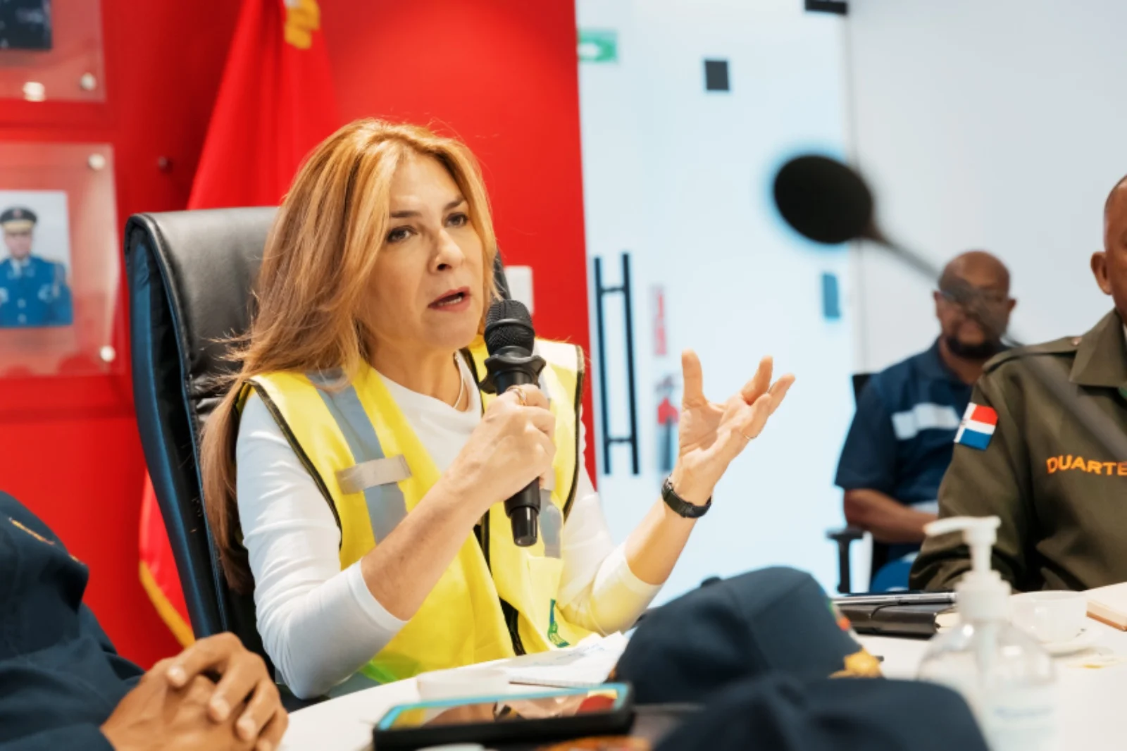 Carolina Mejía encabeza reunión de seguimiento del Comité de Prevención, Mitigación y Respuesta ante Desastres