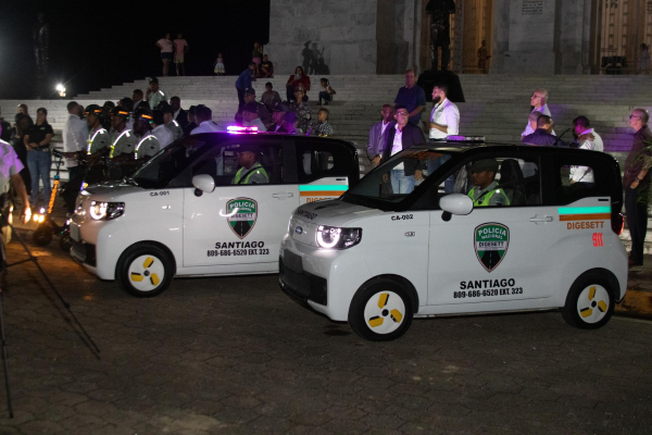 DIGESETT incorpora vehículos y patinetas a patrullaje Santiago