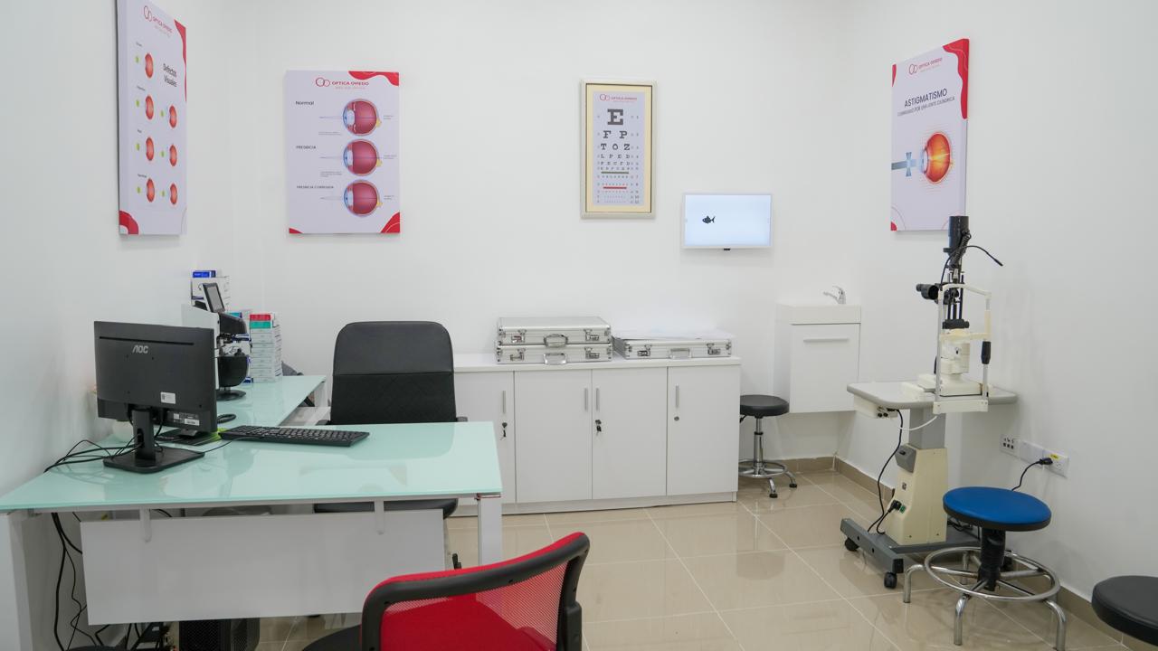 Óptica Oviedo inaugura nueva sucursal en Barahona