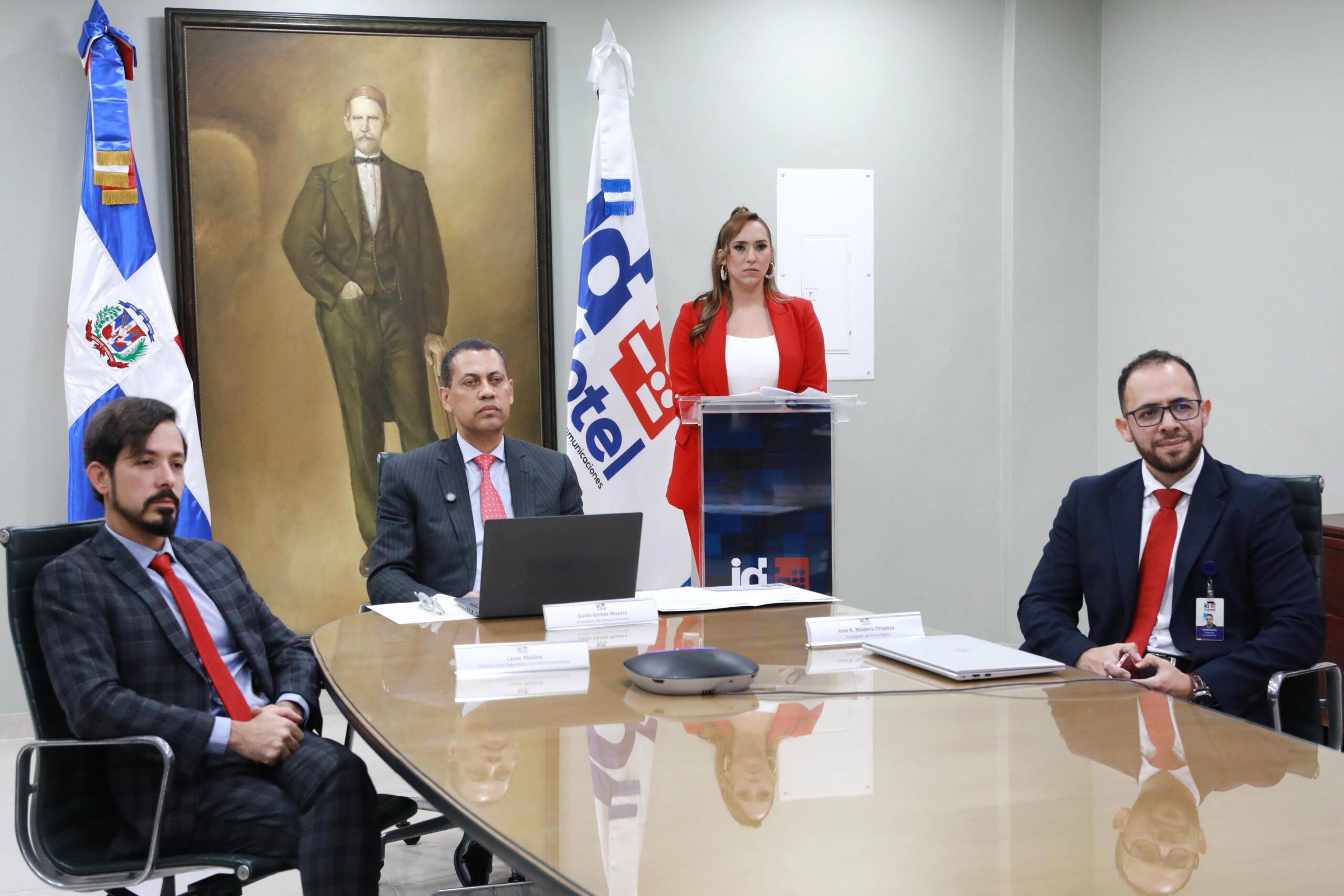 República Dominicana y Uruguay firman acuerdo fortalecerá lazos de reconocimiento transfronterizo de la firma digital