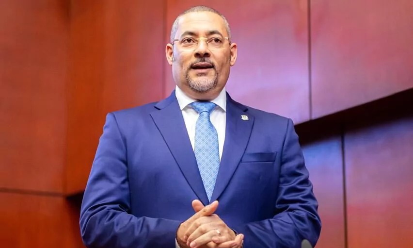 Senador Eduard Espiritusanto somete proyecto de ley de control y regulación de insumos de fentanilo y solicita campaña de concienciación