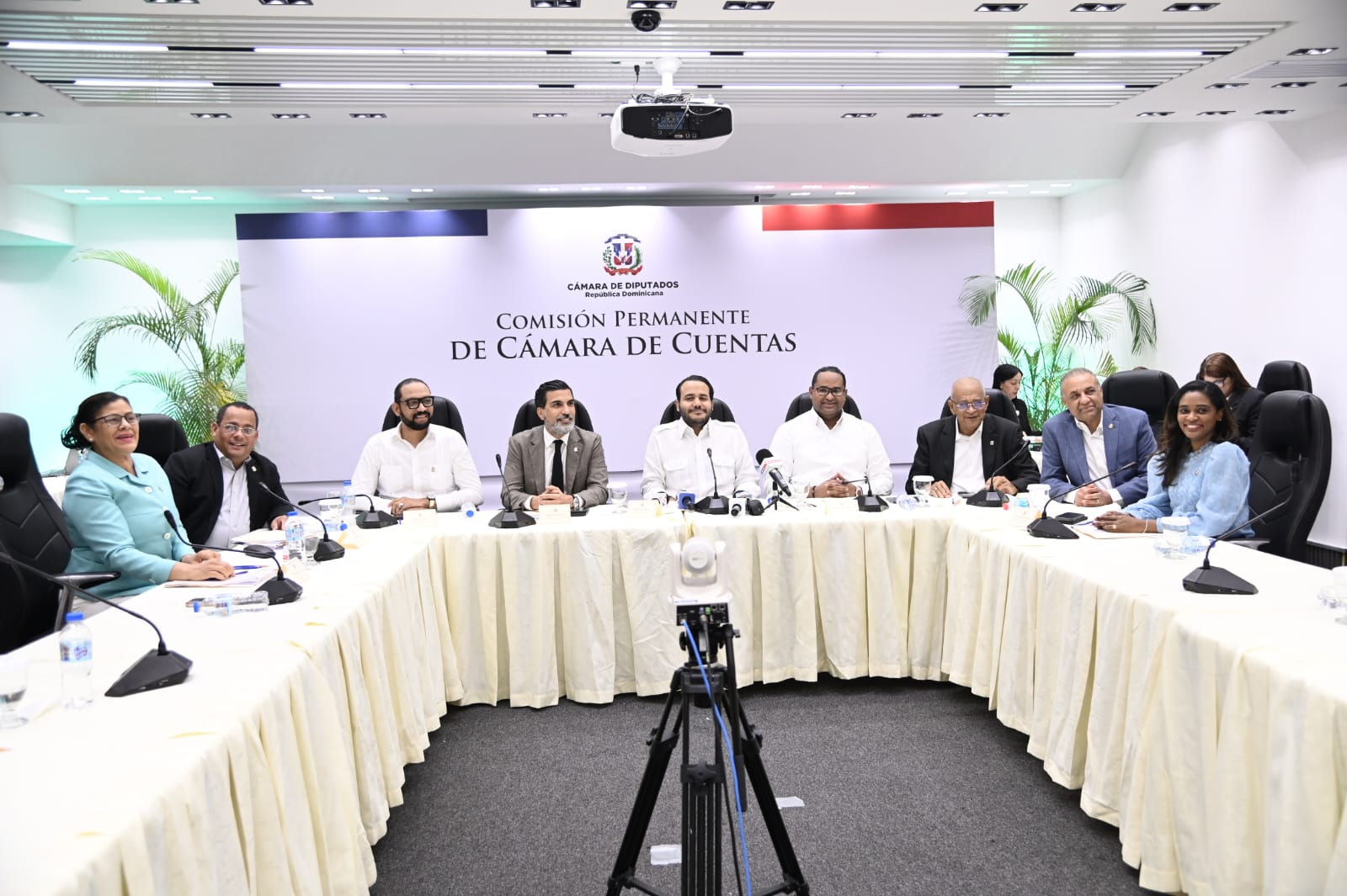 Comisión concluye entrevistas a postulantes de la Cámara de Cuentas de la República Dominicana