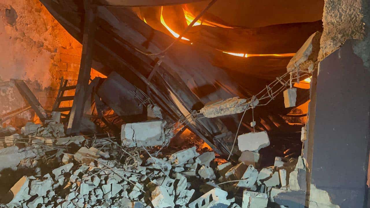 Se registran dos incendios de gran magnitud en Santiago