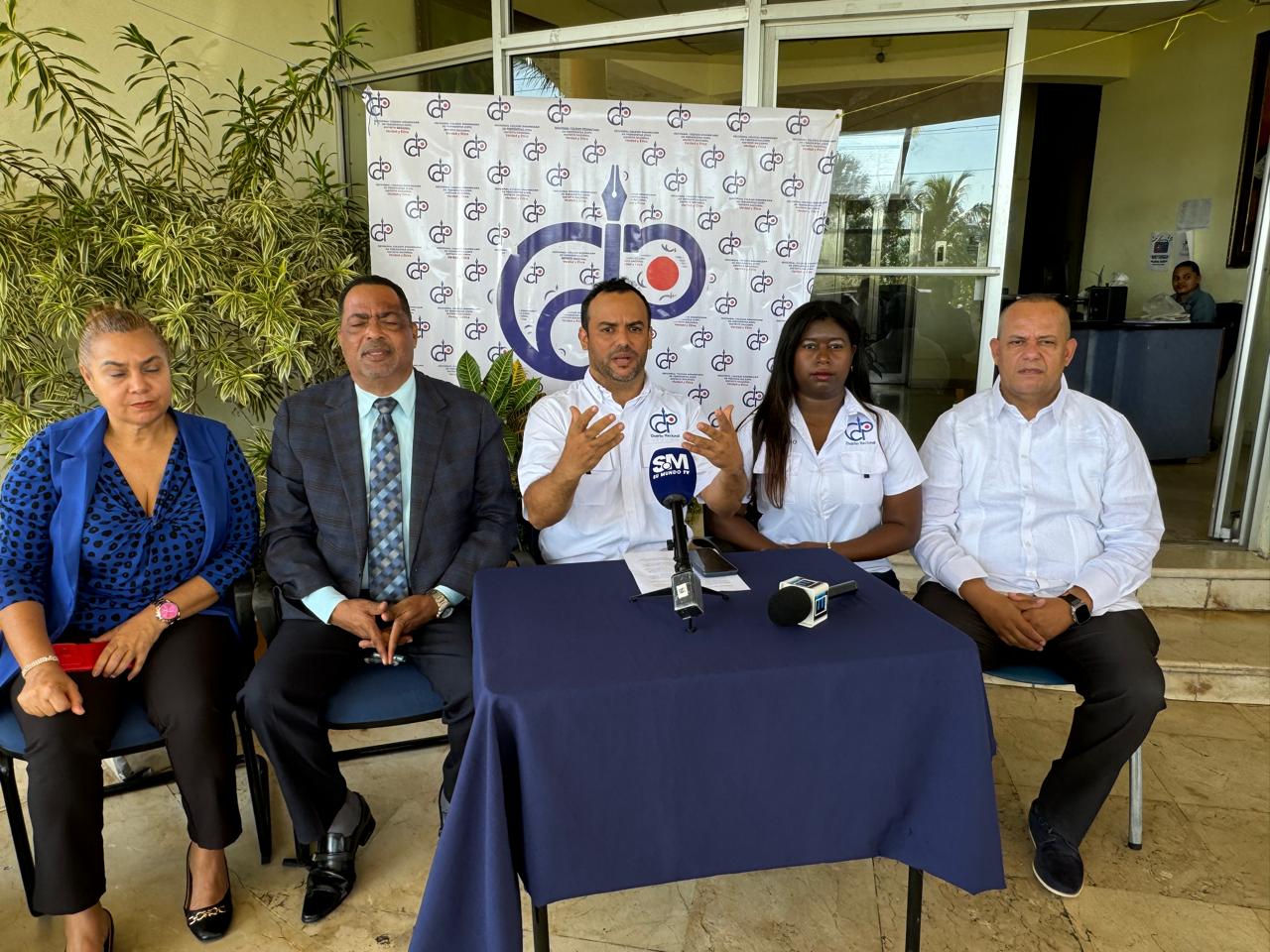 CDP-Distrito Nacional denuncia alarmante situación salarial de los periodistas