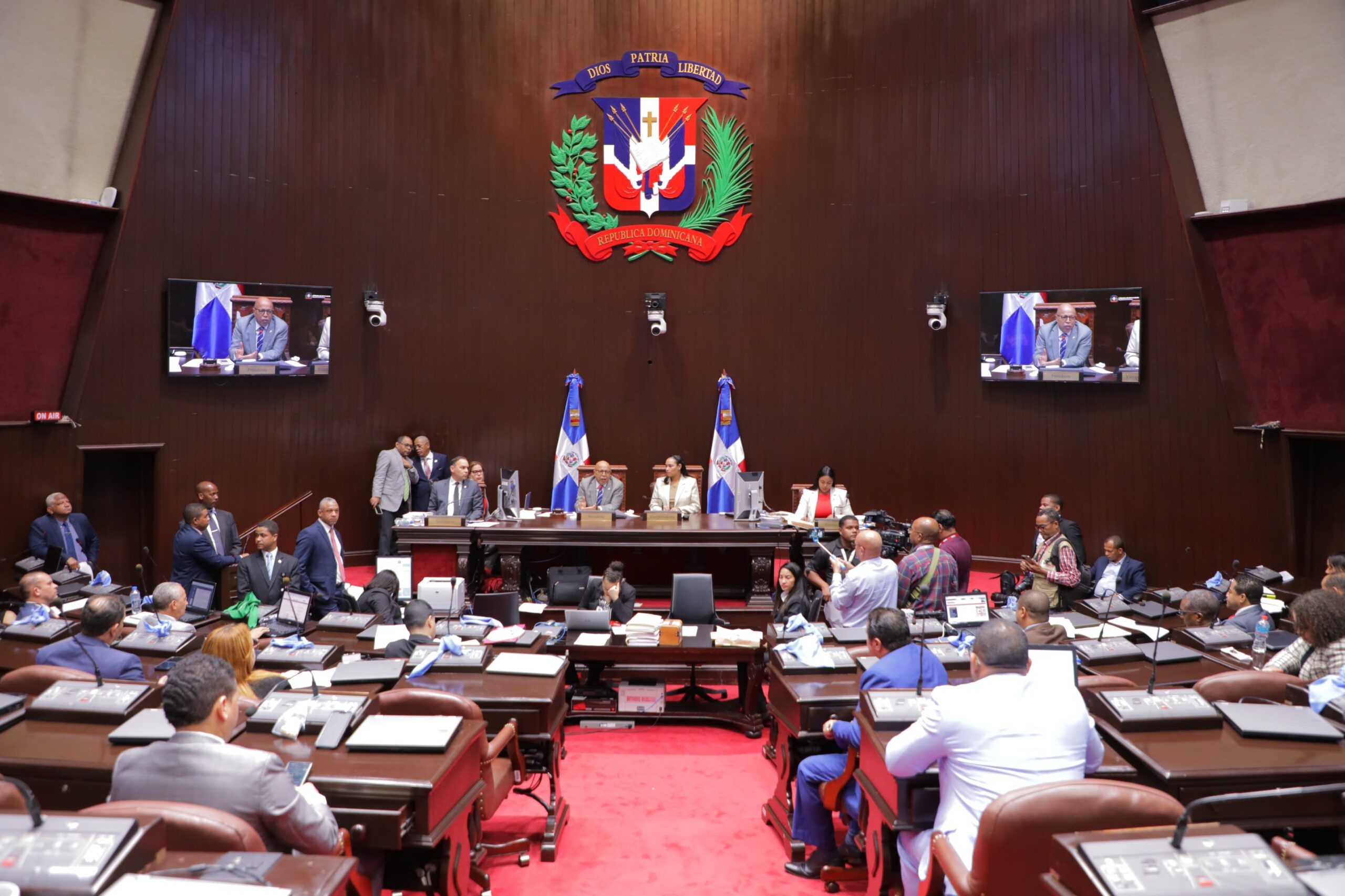 Cámara de Diputados aprueba proyecto de ley que declara último día de febrero “Día Nacional de las Enfermedades Raras”