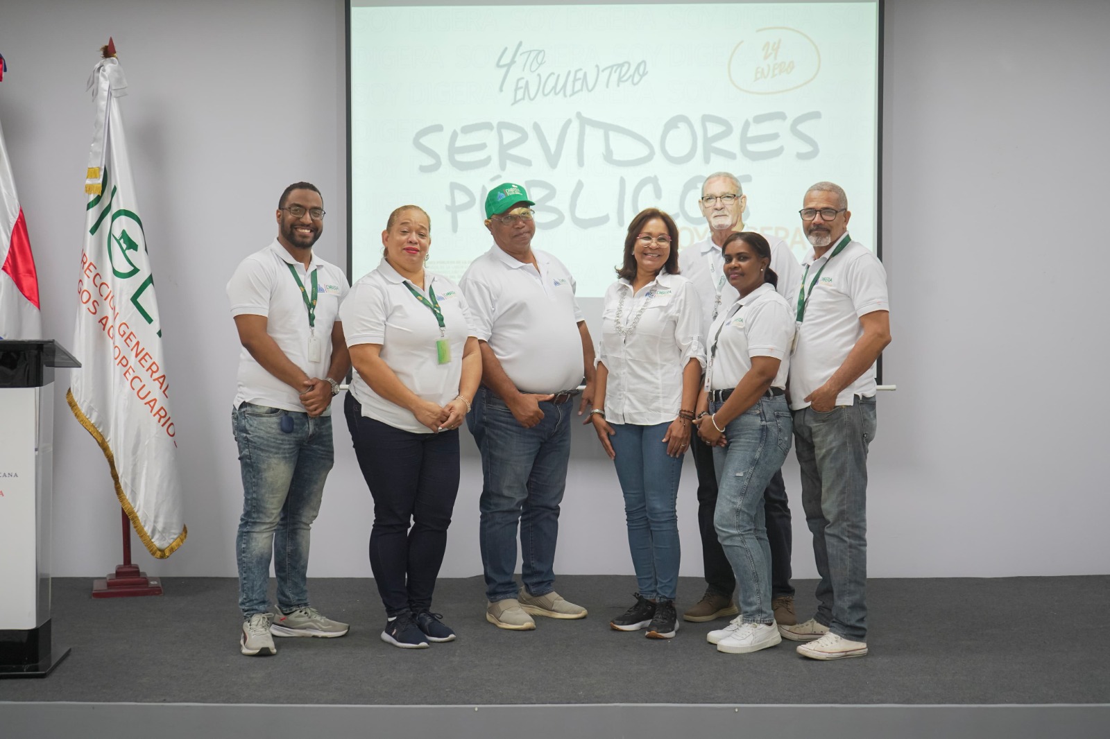 DIGERA resalta compromiso ciudadano en el Día del Servidor Público