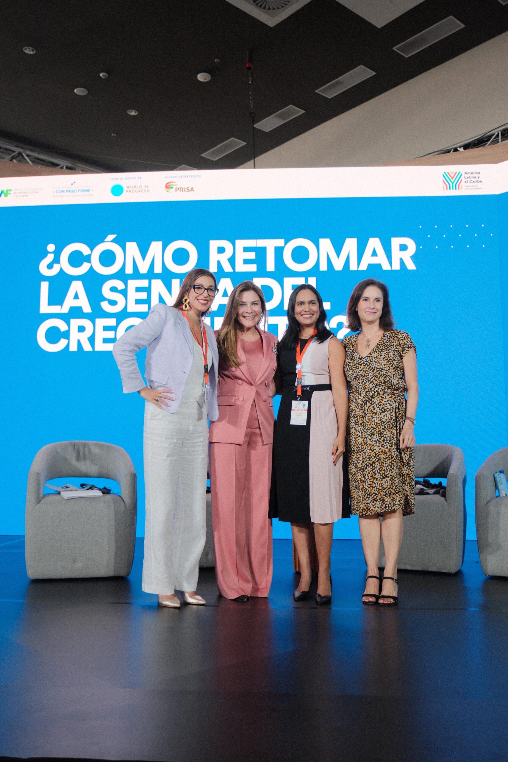 Alcaldesa Carolina Mejía pide en foro del CAF mayores oportunidades para el liderazgo femenino