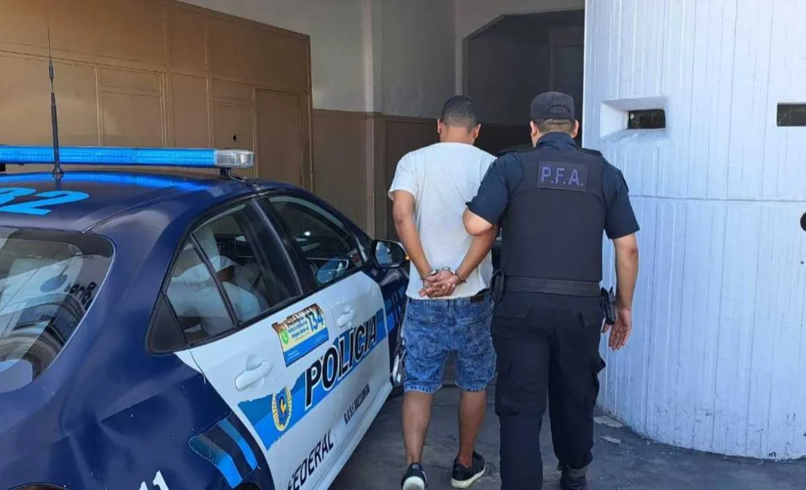 ARGENTINA: Acusan a joven dominicano falsificar moneda