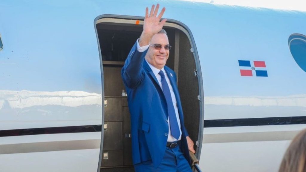 Abinader viajará este viernes a Uruguay para asistir a la toma de posesión de Yamandú Orsi