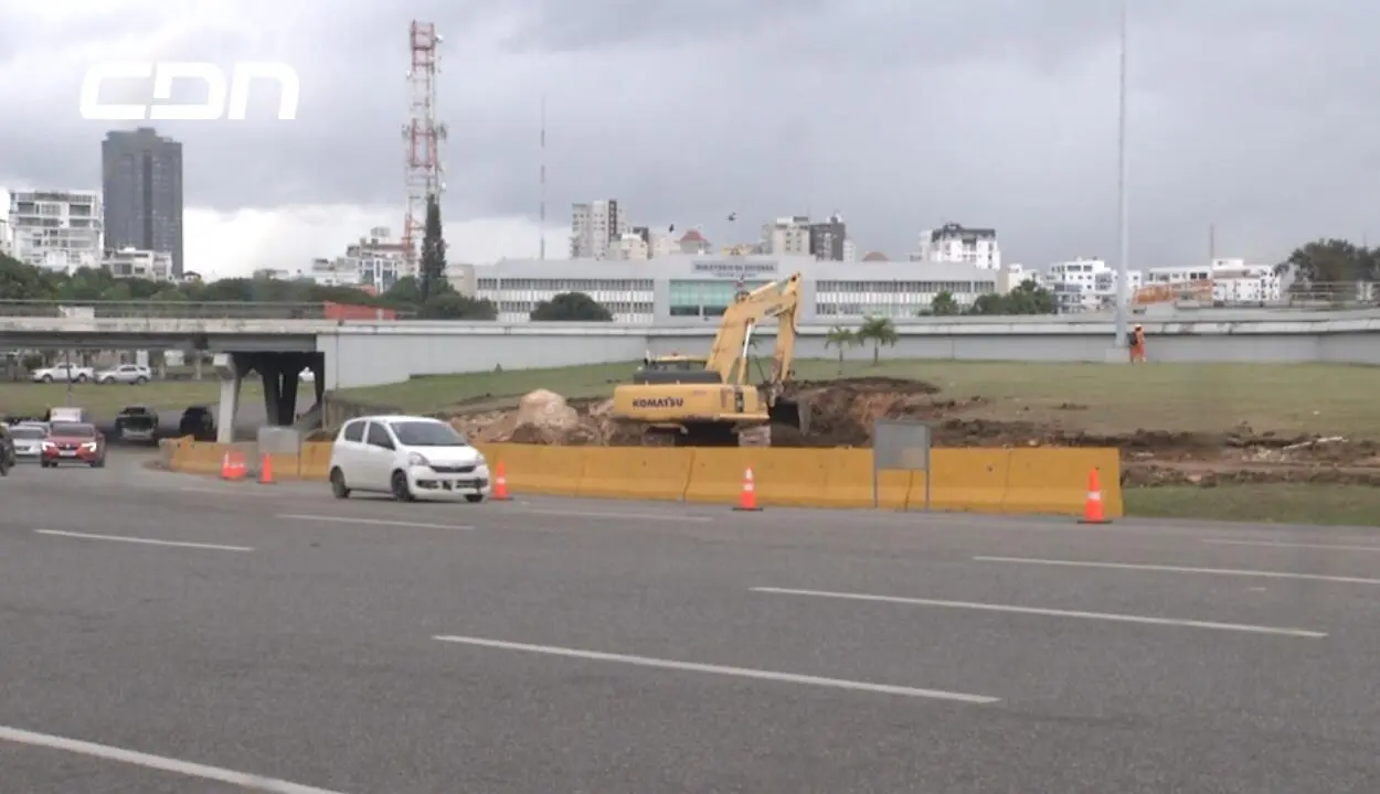 Inician construcción de túneles en la Plaza de la Bandera para mejorar el tránsito en Santo Domingo