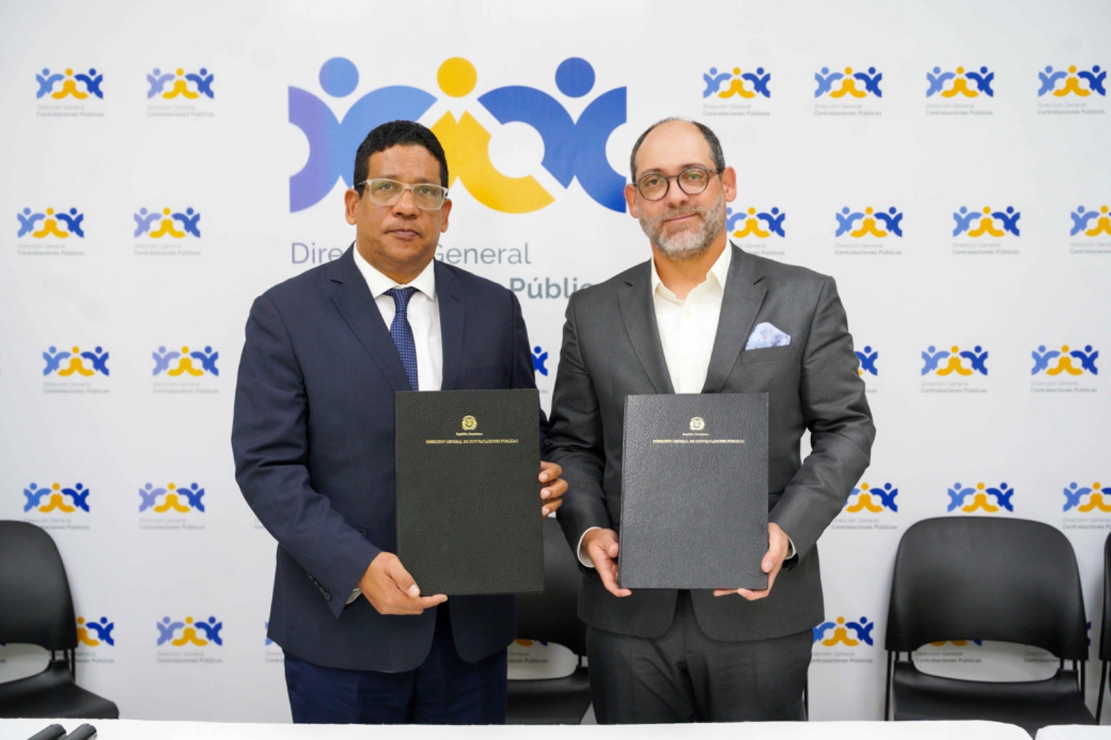 El Observatorio de Contratación Pública de la Republica Dominicana establece alianza estratégica con la DGCP para fortalecer la transparencia en las contrataciones públicas.