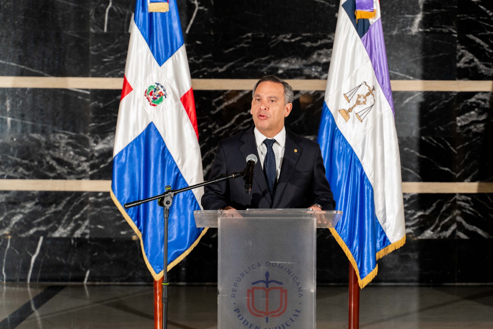 Poder Judicial rinde homenaje a la Bandera Nacional con motivo al Mes de la Patria