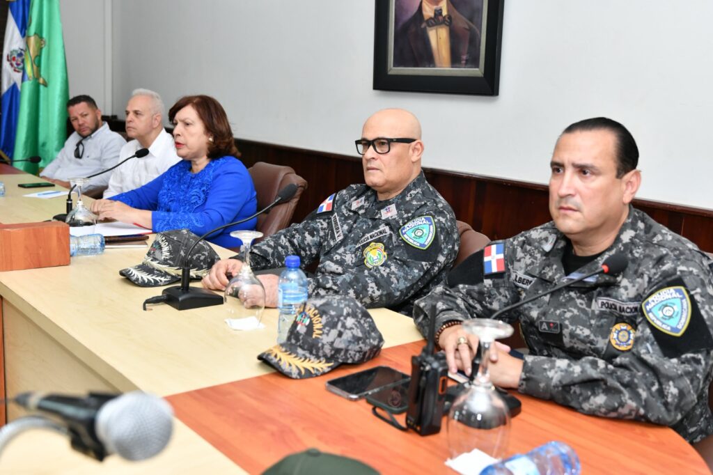 Autoridades incrementarán agentes PN y de tránsito en Jarabacoa para fortalecer seguridad