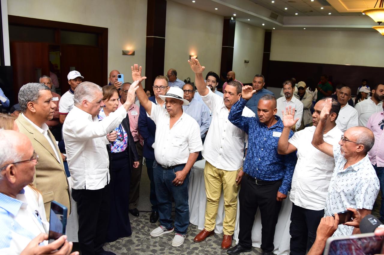 Miguel Vargas: alza del dólar genera nerviosismo en sociedad dominicana 