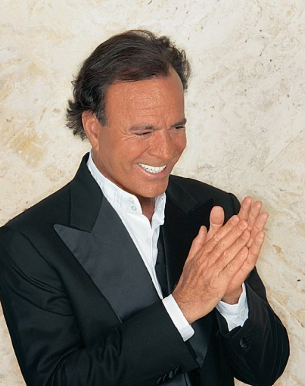 Julio Iglesias enfrenta un delicado estado de salud a sus 81 años