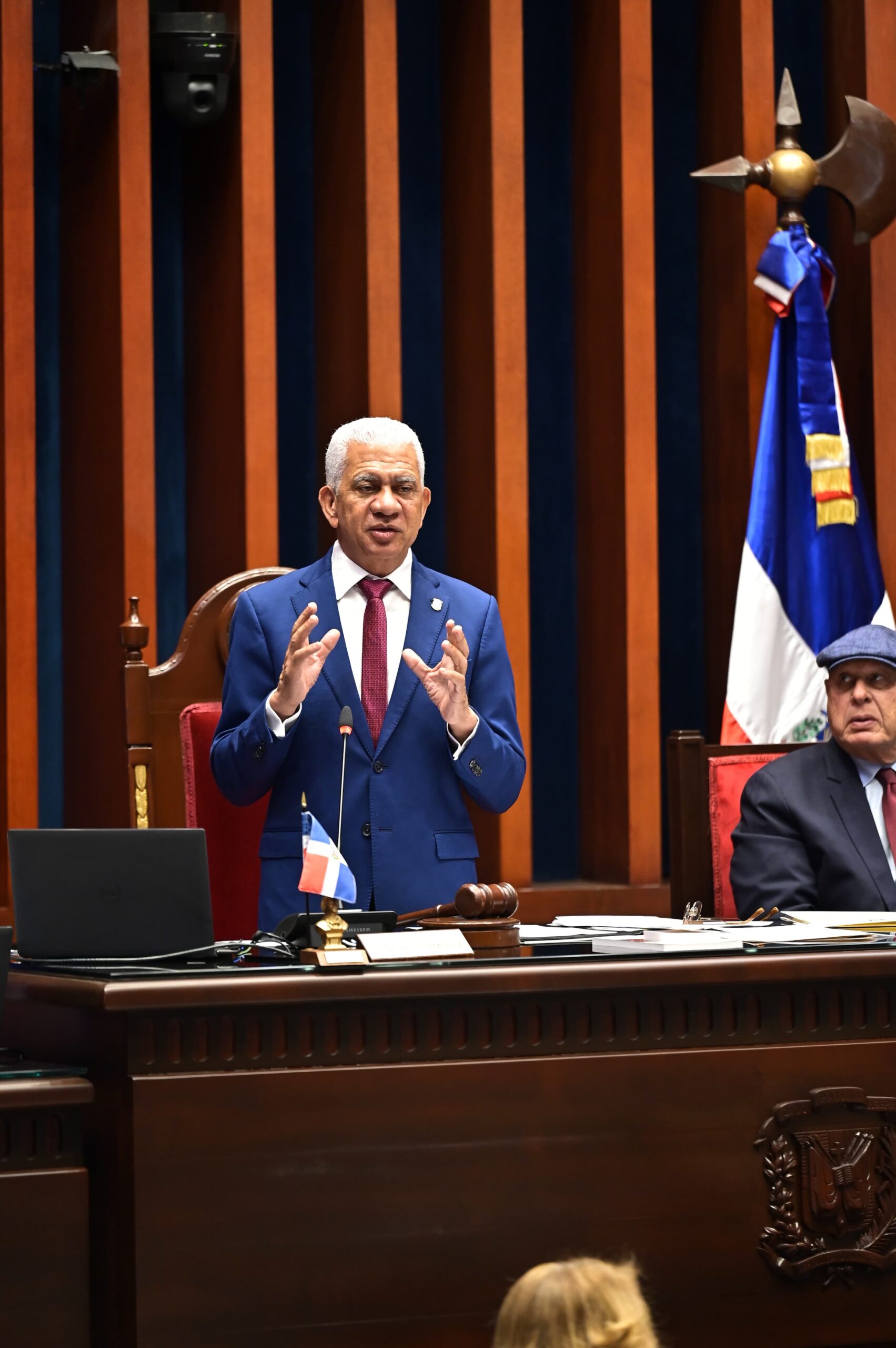 Senado recibe anteproyecto de ley para la atención integral de la salud de personas que padecen enfermedades raras
