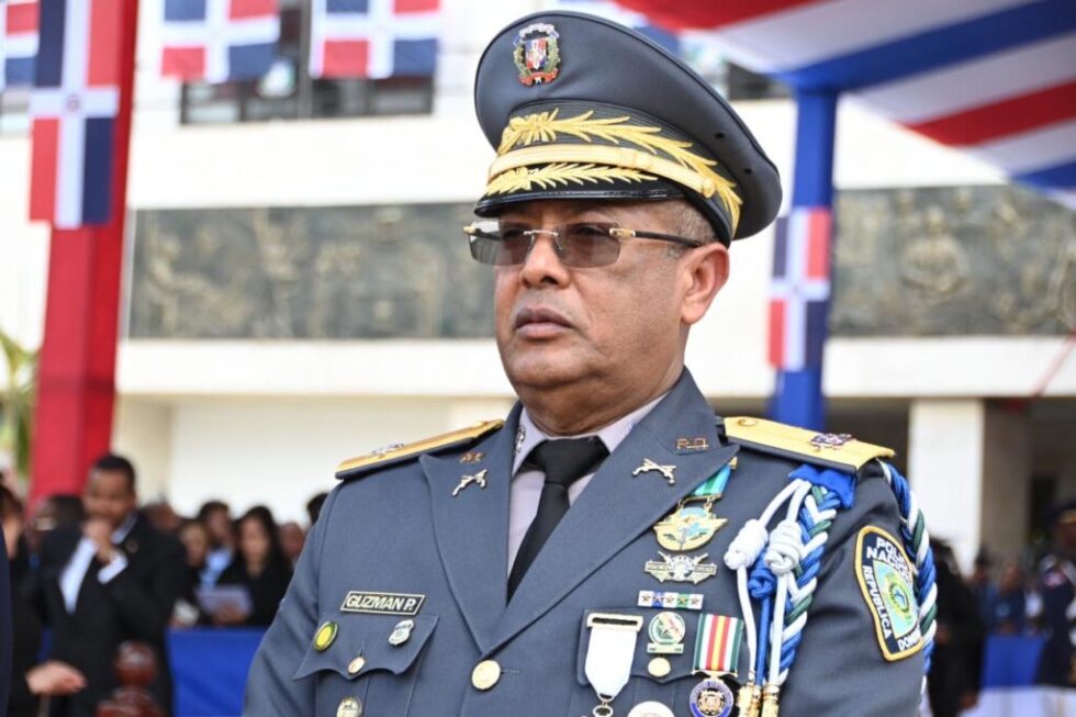 Director General de la Policía suspende en funciones y sustituye comandante de Jarabacoa.