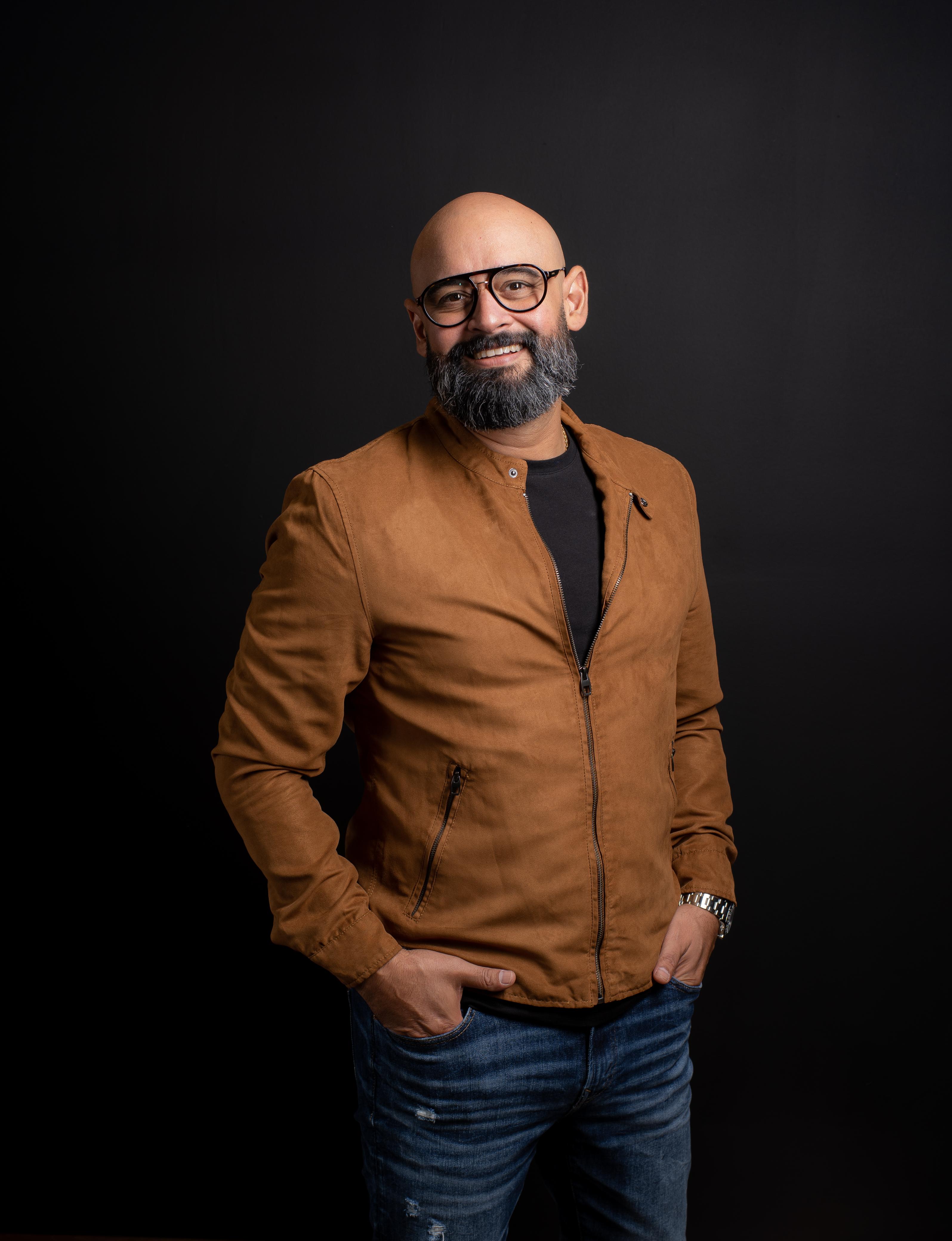 Carlos León presenta “Speaker On”, para elevar habilidades de comunicación