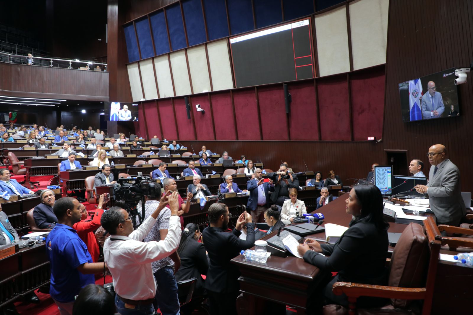 La Cámara de Diputados elige a los miembros de la Comisión Bicameral que estudiará modificación al Código Penal