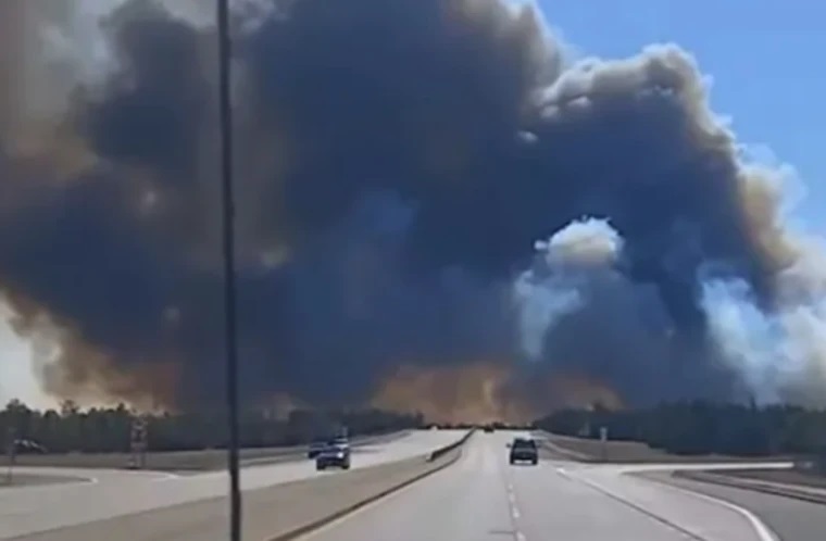EEUU: Estado de emergencia en Long Island por serie incendios