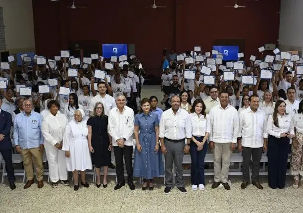 Banreservas y Minerd lanzan programa de educación financiera en escuelas