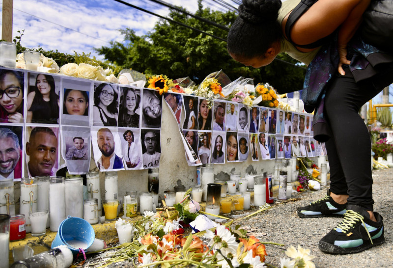 Familiares de víctimas presentan primera querella contra la discoteca Jet Set tras tragedia