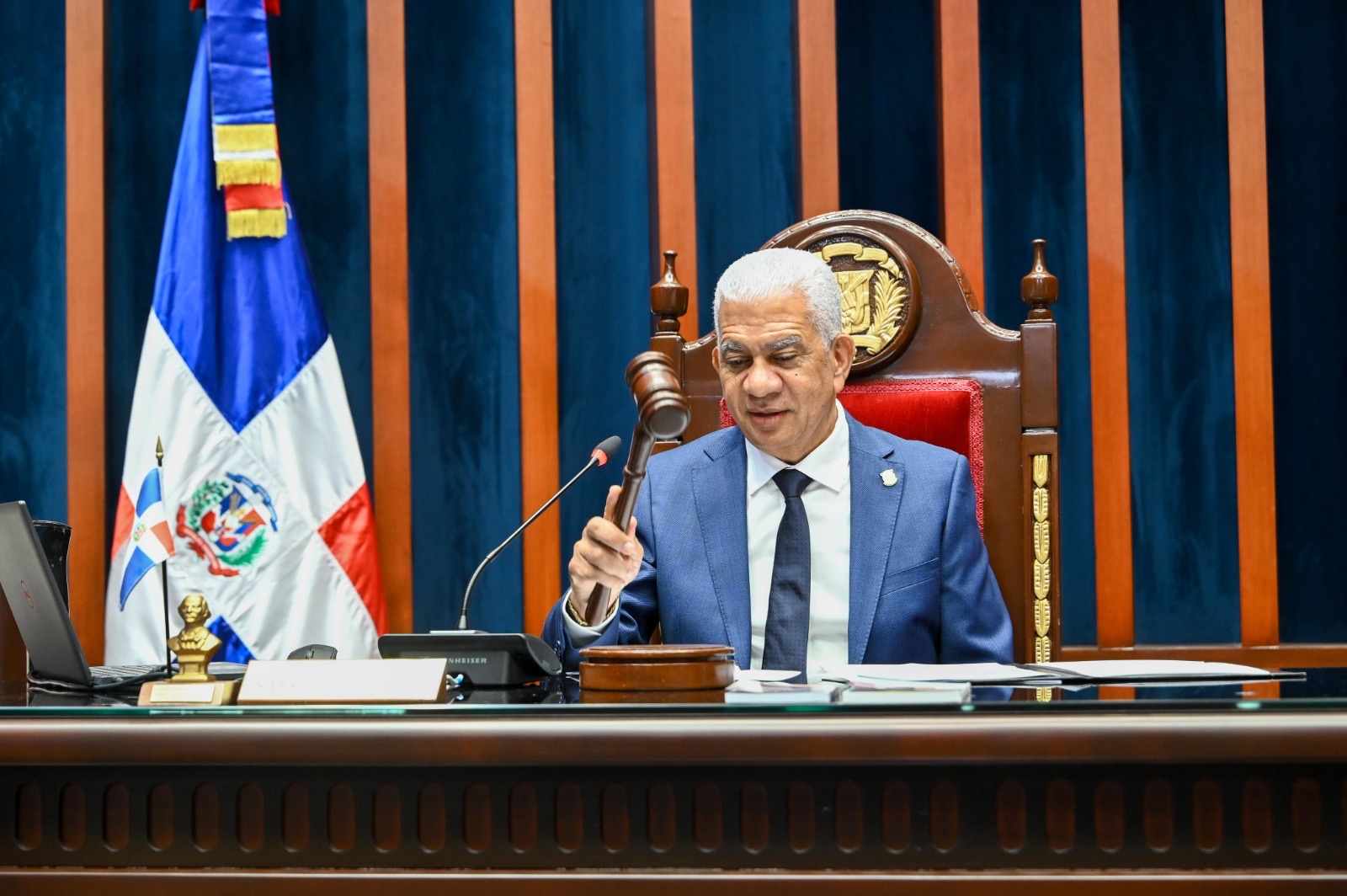 Senadores aprueban proyecto de ley que busca impulsar el turismo de salud en todo el país