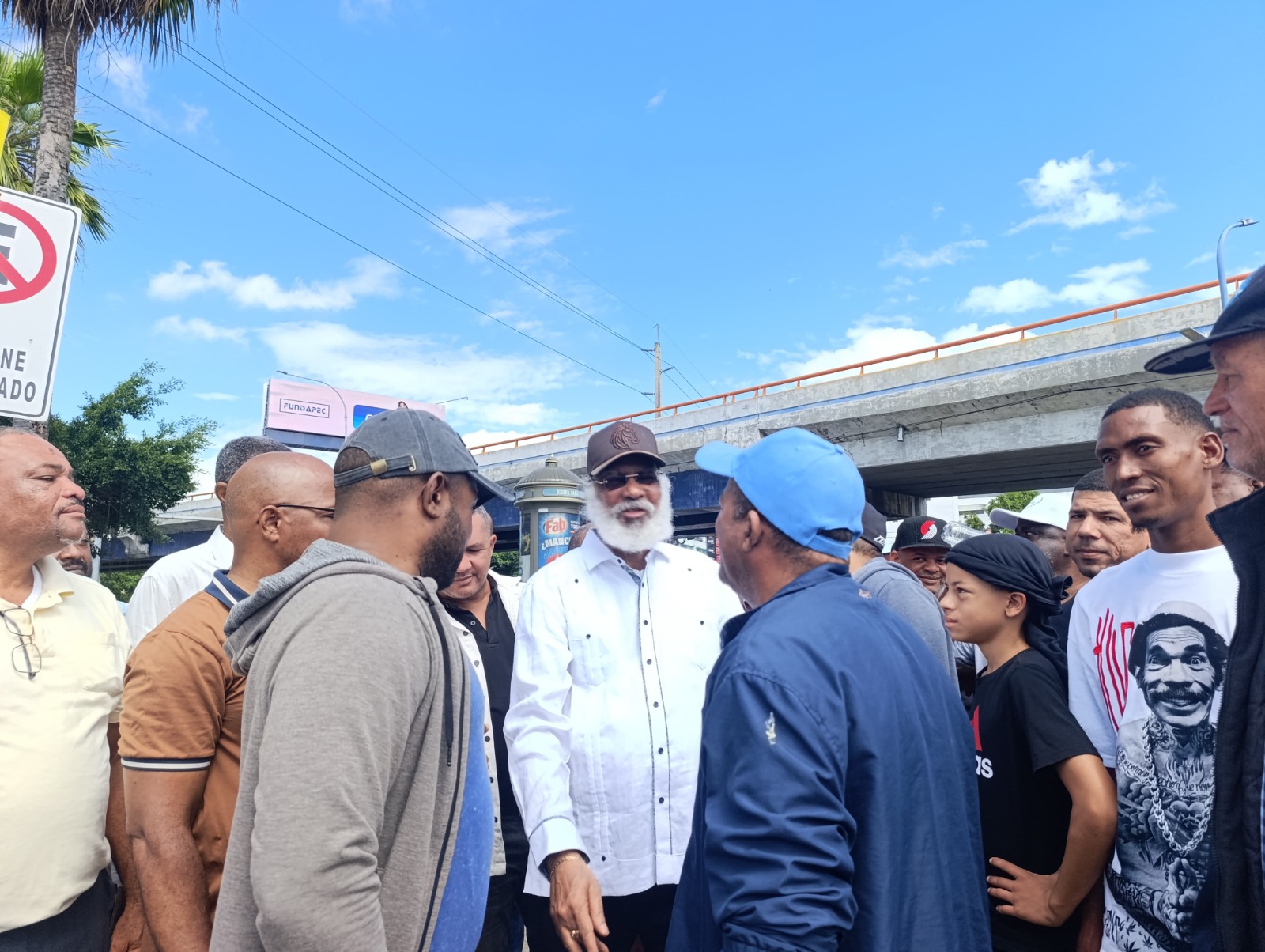 Juan Hubieres llama a la acción en apoyo a trabajadores haitianos y venezolanos en República Dominicana