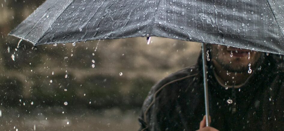 Vaguada y viento del noreste provocan lluvias dispersas en varias provincias
