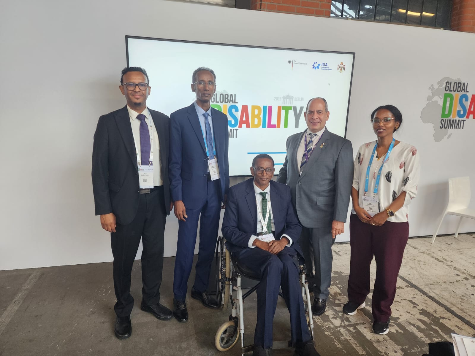 Yovany Moya participa en Cumbre Mundial sobre Discapacidad en Berlín