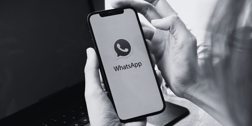 WhatsApp enfrenta caída global este sábado
